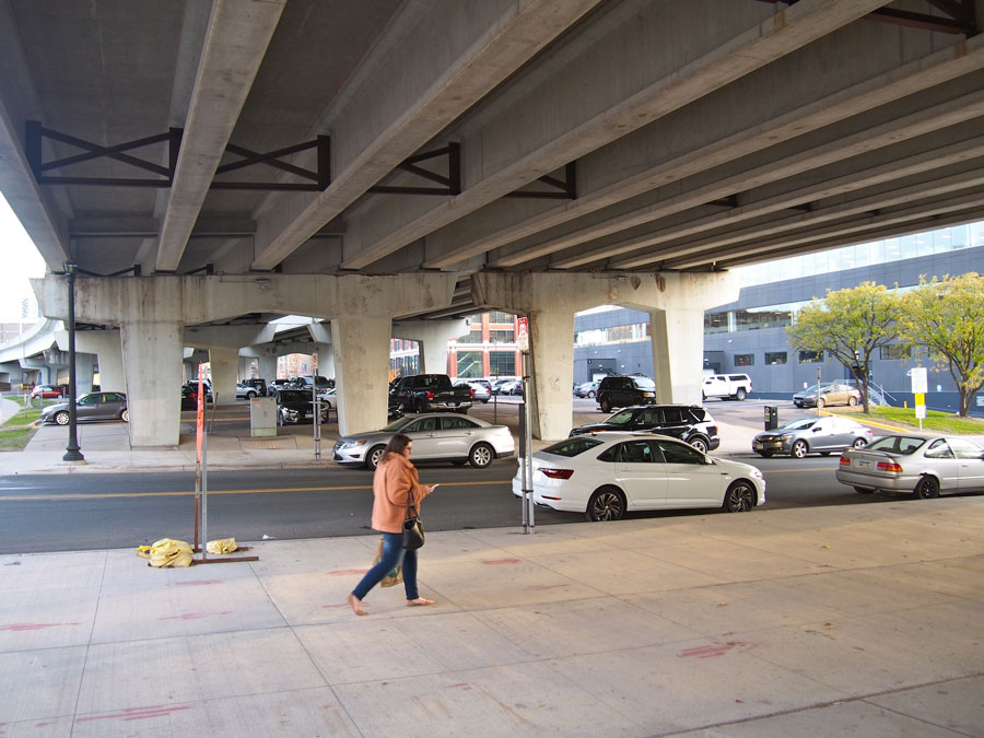 Existing raised I-94 viaduct in the North Loop 