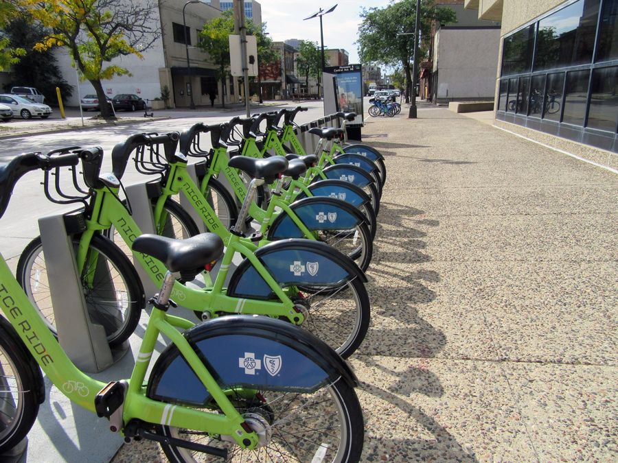Nice Ride docked station